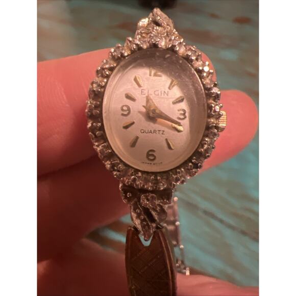 Lot Of 3 Vintage Ladies Watches Elgin, Lorus, & Benrus 10k RPG Read main image 9